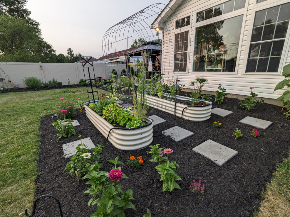 DIY landscaping around Vego beds