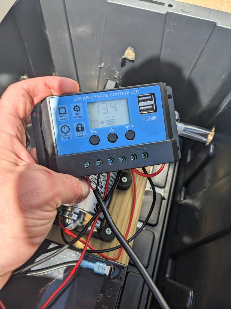 solar charge controller