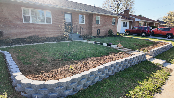 retaining wall in a front yard