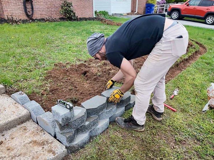 building a retaining wall