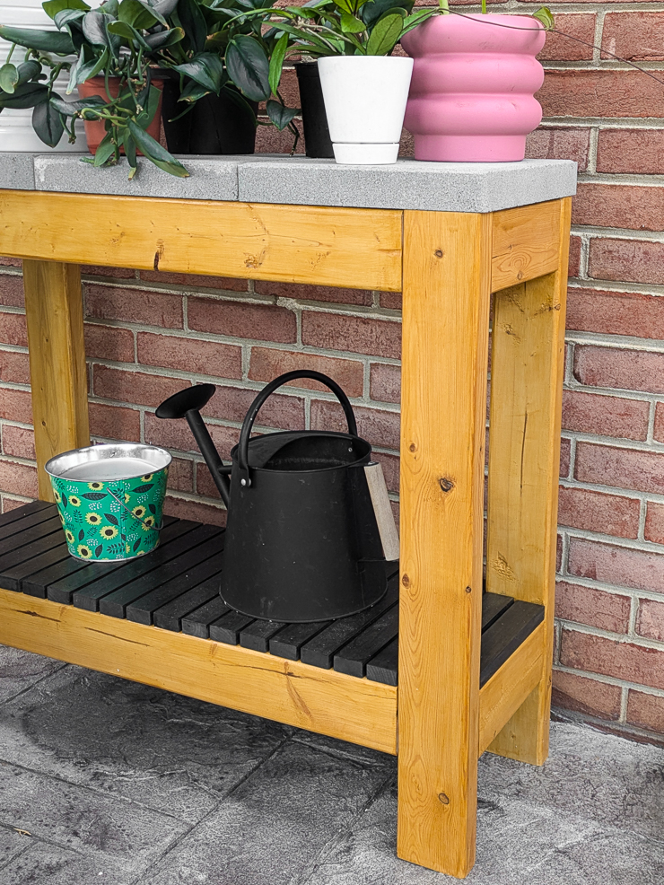 DIY outdoor paver console table